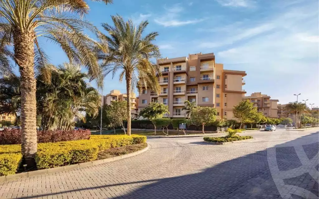 https://aqarmap.com.eg/en/listing/5838368-for-sale-cairo-6th-of-october-hadaeq-october-kmbwnd-fy-hdyq-ktwbr-ashgar-city