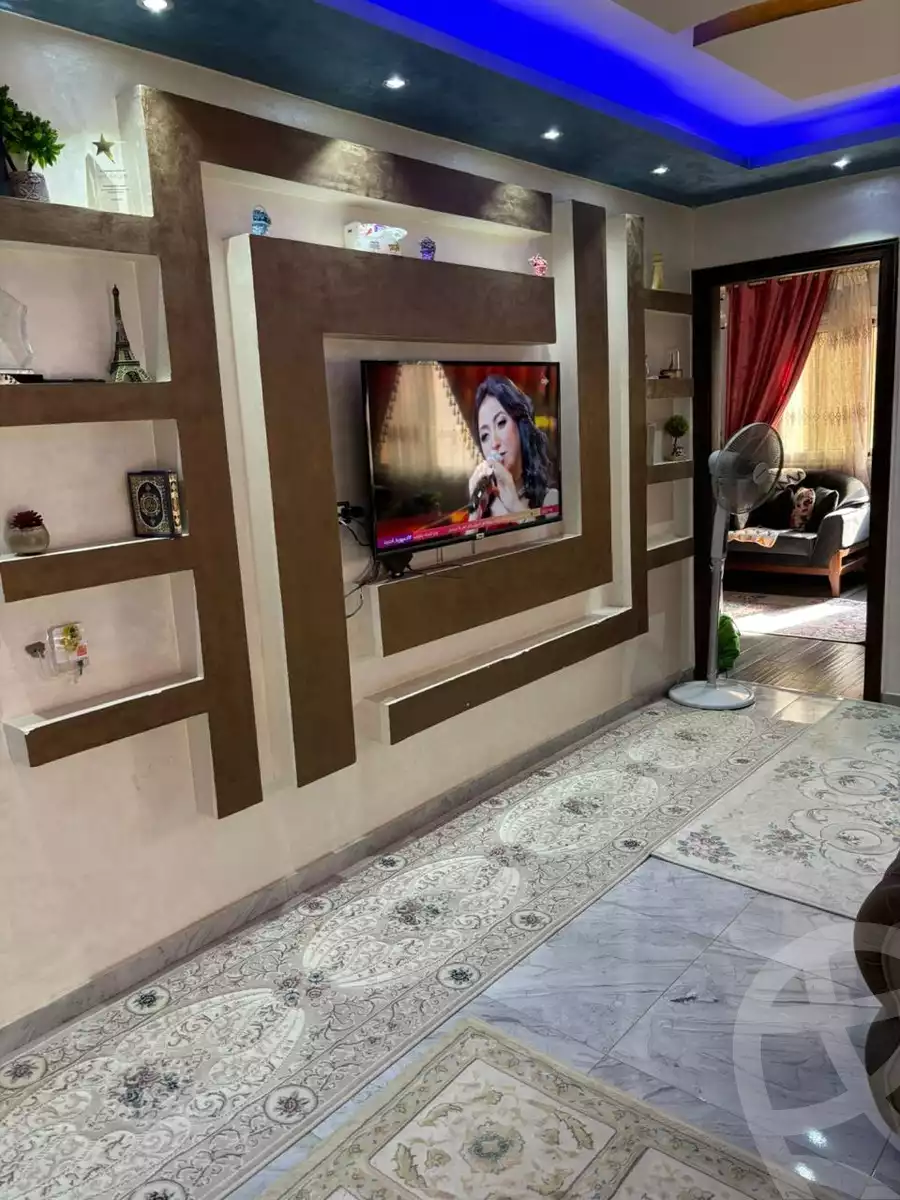 https://aqarmap.com.eg/en/listing/5867718-for-sale-cairo-6th-of-october-hadaeq-october-kmbwnd-fy-hdyq-ktwbr-el-rayhan-oasis