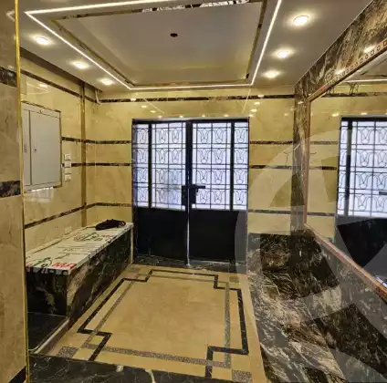 https://aqarmap.com.eg/en/listing/5839935-for-sale-red-sea-hurghada-city-downtownn