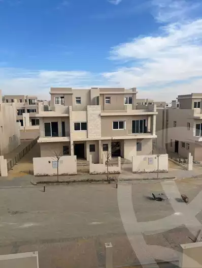 https://aqarmap.com.eg/en/listing/5840584-for-sale-cairo-6th-of-october-compounds-tawny