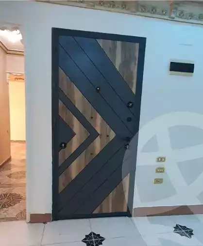 https://aqarmap.com.eg/en/listing/5841086-for-sale-alexandria-moharram-bey-tryq-qn-lswys