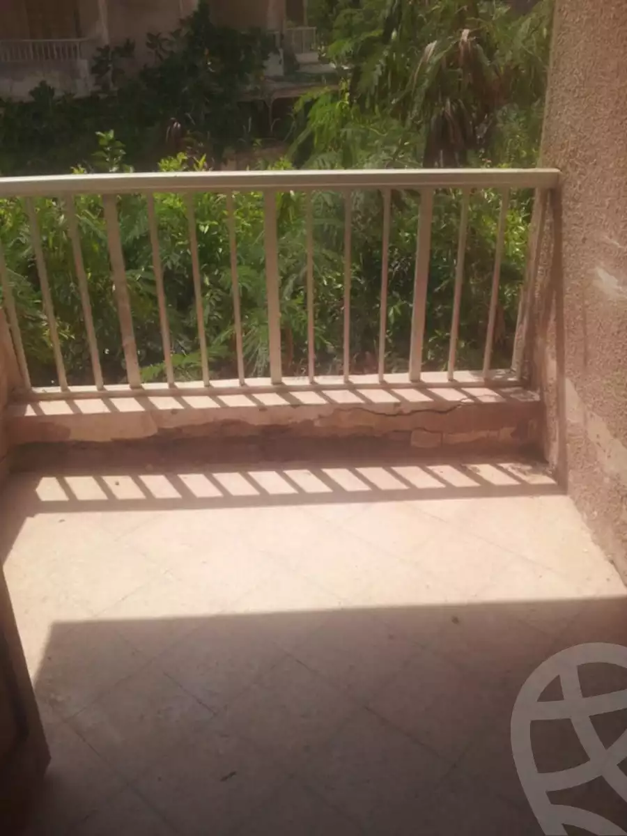https://aqarmap.com.eg/ar/listing/5841937-for-sale-alexandria-l-jmy-lbytsh-bianchiii
