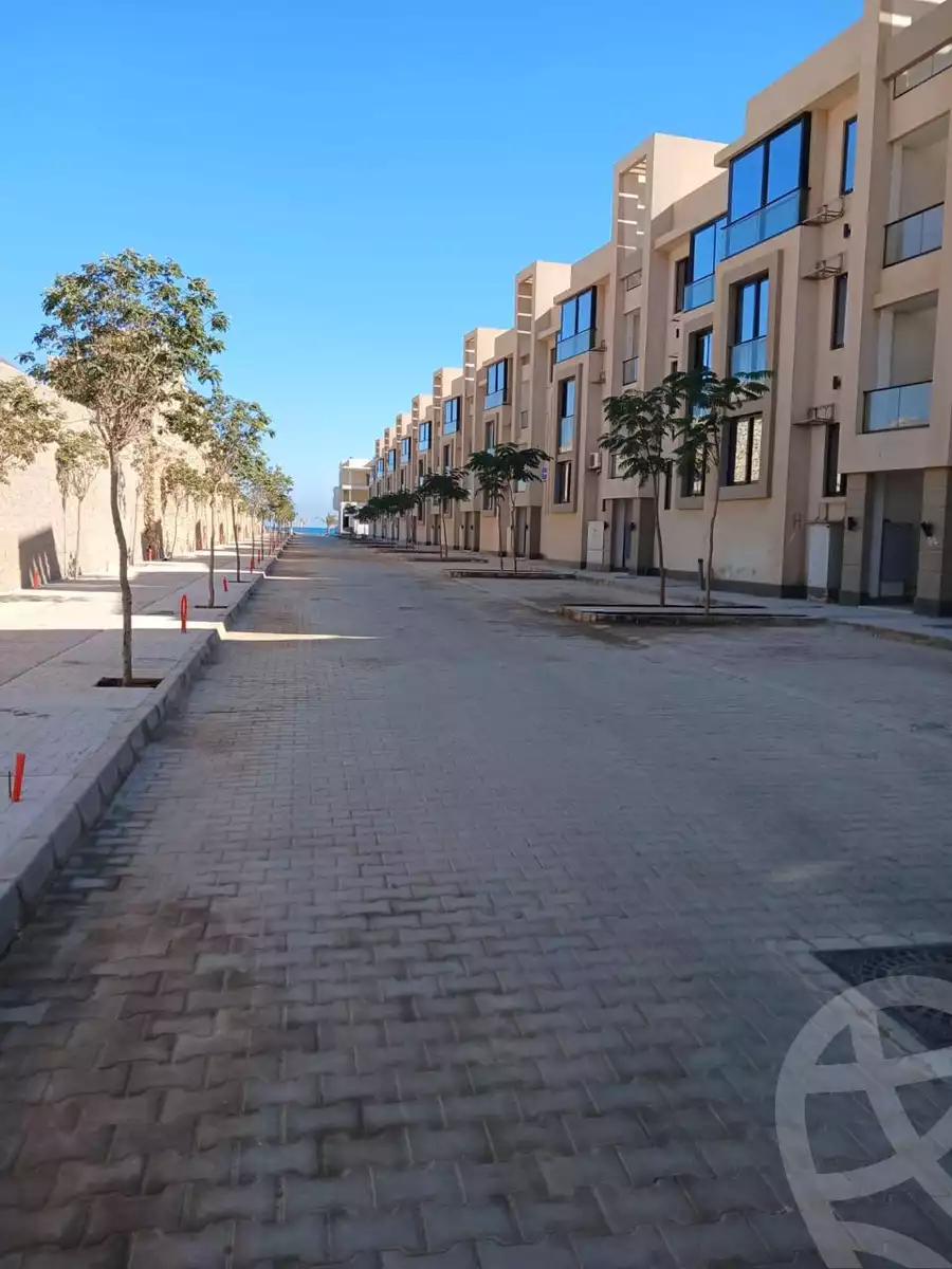 https://aqarmap.com.eg/en/listing/5842997-for-sale-ain-elsokhna-mdyn-ljll-ljdyd-byl-fyntw