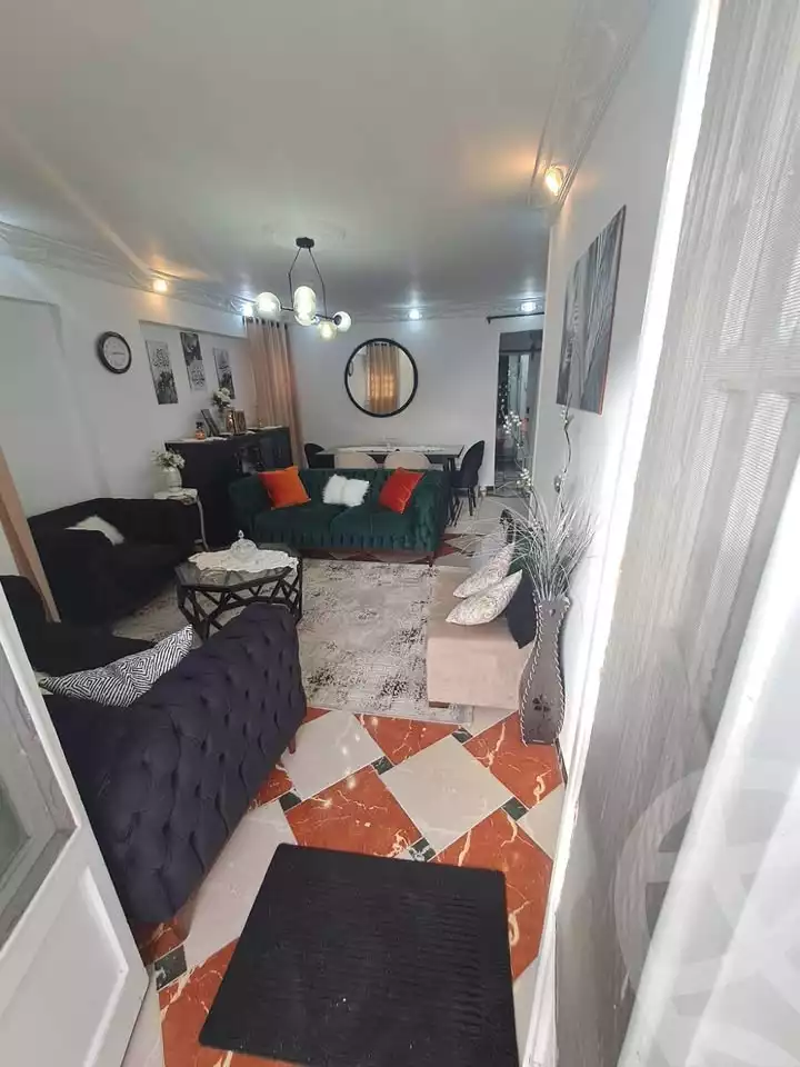 https://aqarmap.com.eg/en/listing/5844136-for-sale-alexandria-krmwz