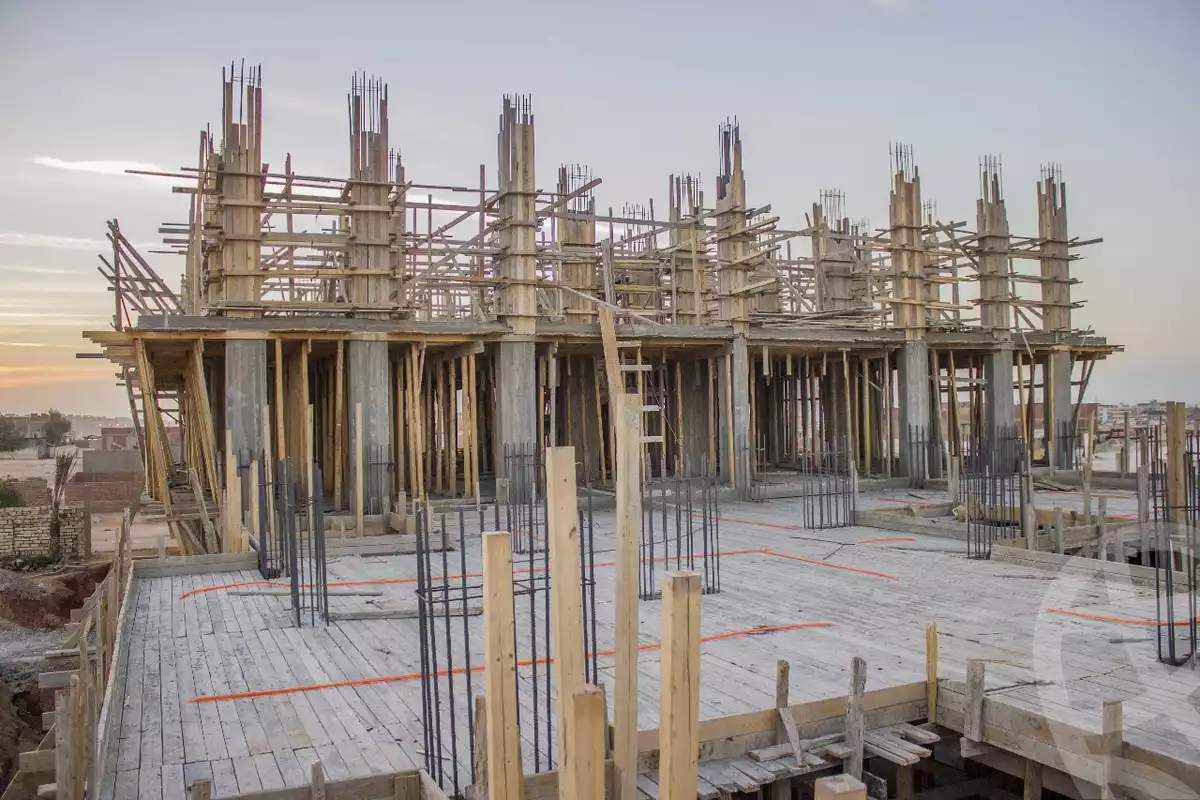 https://aqarmap.com.eg/en/listing/5845809-for-sale-cairo-el-shorouk-compounds-sky-view-compound-emaar