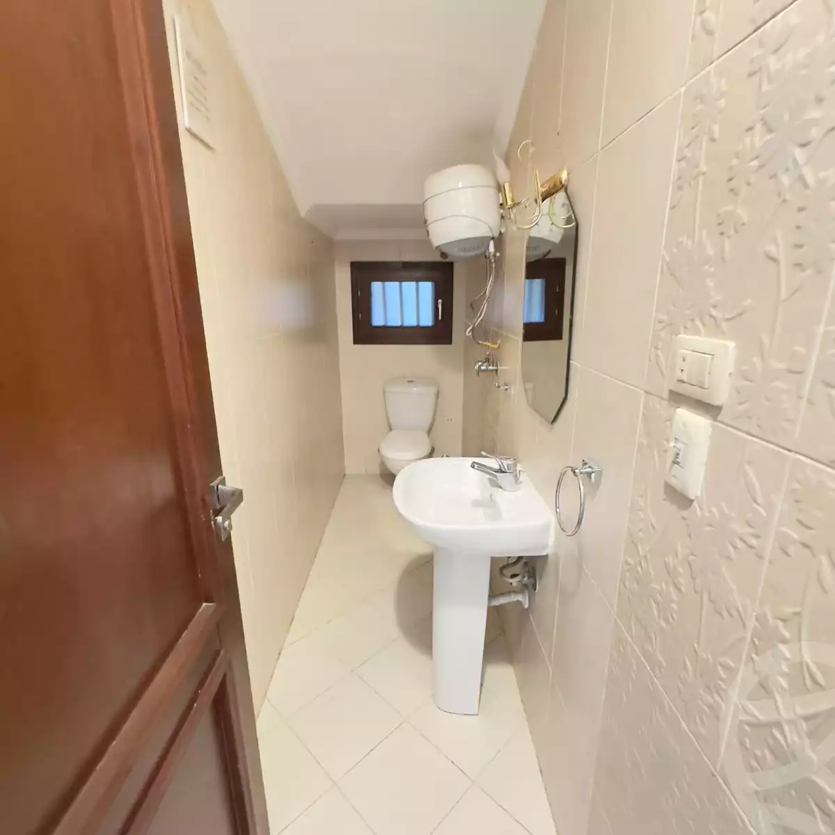 https://aqarmap.com.eg/en/listing/5841088-for-rent-cairo-el-sheikh-zayed-city-compounds-casa