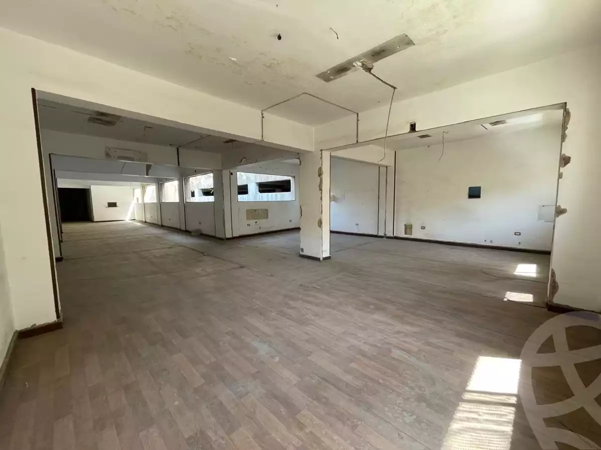 https://aqarmap.com.eg/en/listing/5845980-for-sale-cairo-downtown-abdeen-el-gomhoreya-st