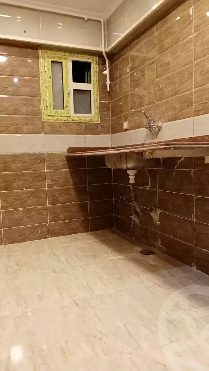 https://aqarmap.com.eg/ar/listing/5846479-for-sale-alexandria-l-jmy-lbytsh-el-reyad-st