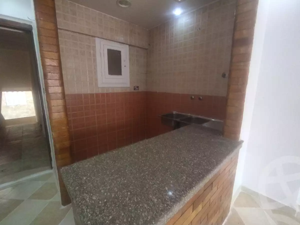 https://aqarmap.com.eg/en/listing/5847744-for-sale-alexandria-l-jmy-shataa-el-nakheel-no-6-st