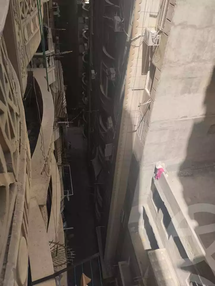 https://aqarmap.com.eg/ar/listing/5848390-for-rent-alexandria-sydy-bshr