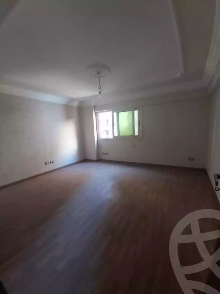 https://aqarmap.com.eg/en/listing/5849358-for-sale-alexandria-zezenia