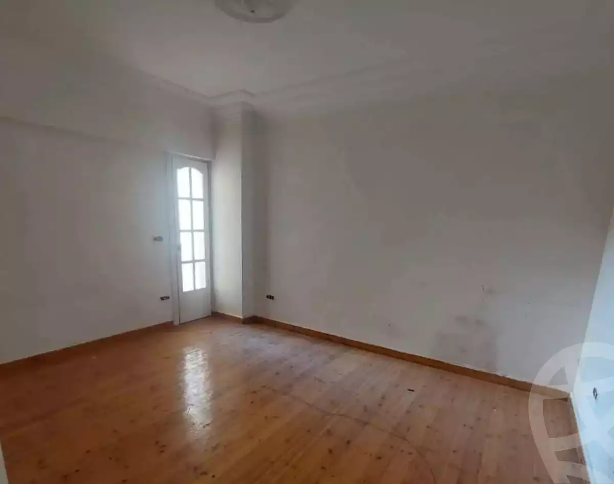 https://aqarmap.com.eg/en/listing/5849599-for-sale-alexandria-zezenia