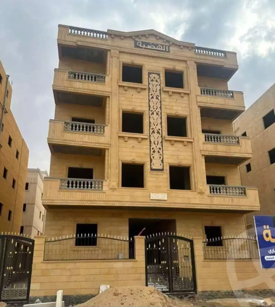 https://aqarmap.com.eg/ar/listing/5851057-for-sale-cairo-badr-city-hai-el-ashgar-featured-neighborhood