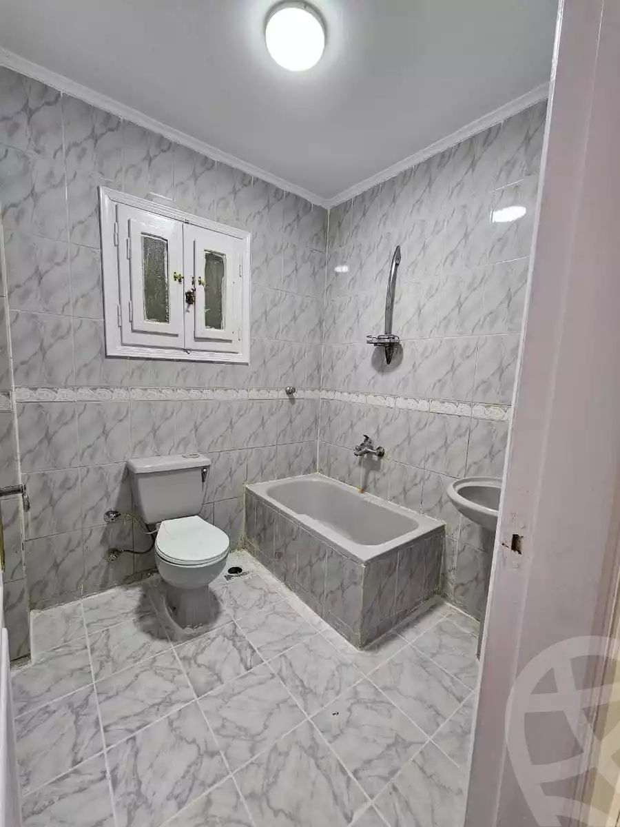 https://aqarmap.com.eg/en/listing/5851658-for-sale-alexandria-l-jmy-shataa-el-nakheel-street-19