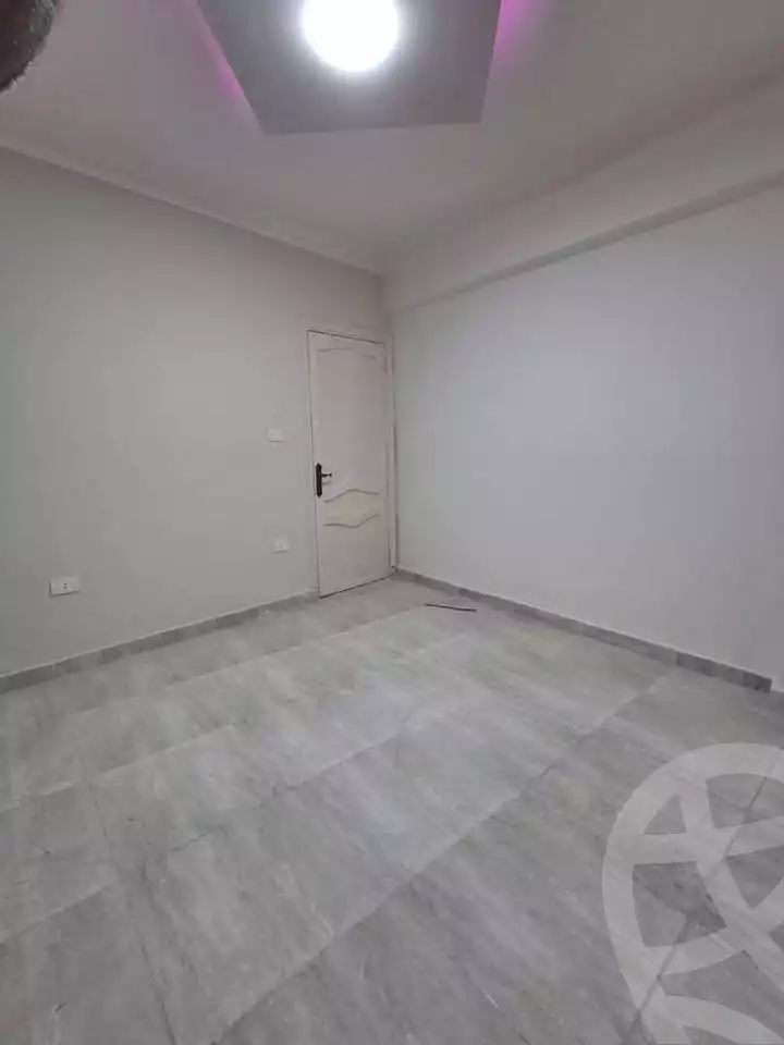 https://aqarmap.com.eg/ar/listing/5853046-for-sale-alexandria-l-jmy-lbytsh-el-bostan-st