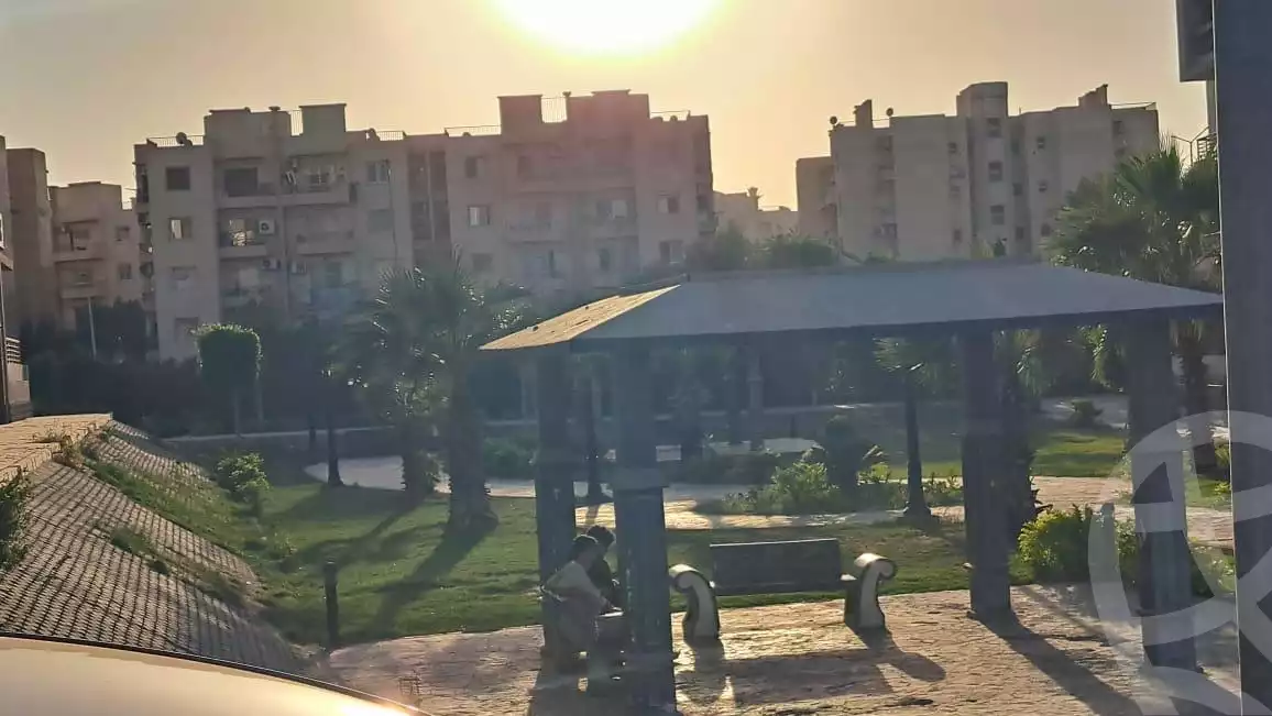 https://aqarmap.com.eg/en/listing/5853940-for-sale-cairo-el-sheikh-zayed-city-compounds-dr-msr