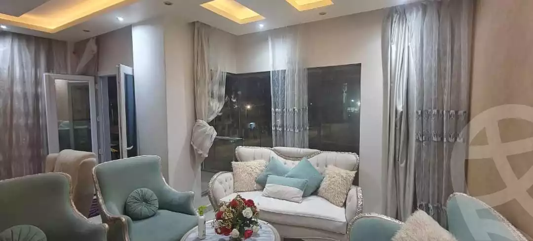 https://aqarmap.com.eg/ar/listing/5854153-for-sale-cairo-6th-of-october-featured-neighborhood-first-touristic-village-el-shaheed-mohammed-abdul-latif-alshimi-st