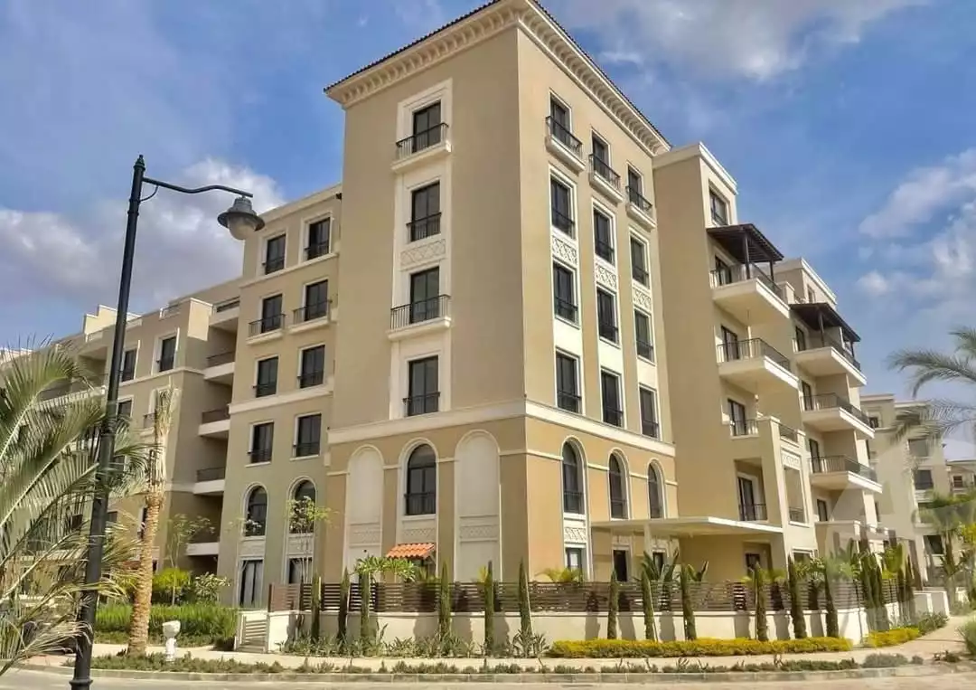 https://aqarmap.com.eg/en/listing/5854259-for-sale-cairo-el-sheikh-zayed-city-compounds-kmbwnd-fyldj-wyst-dr-llttwyr