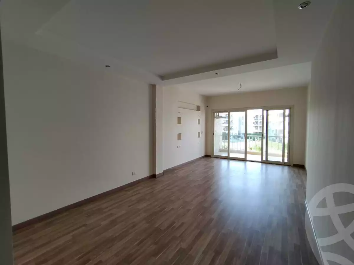 https://aqarmap.com.eg/ar/listing/5854280-for-sale-cairo-el-sheikh-zayed-city-compounds-dh-drys
