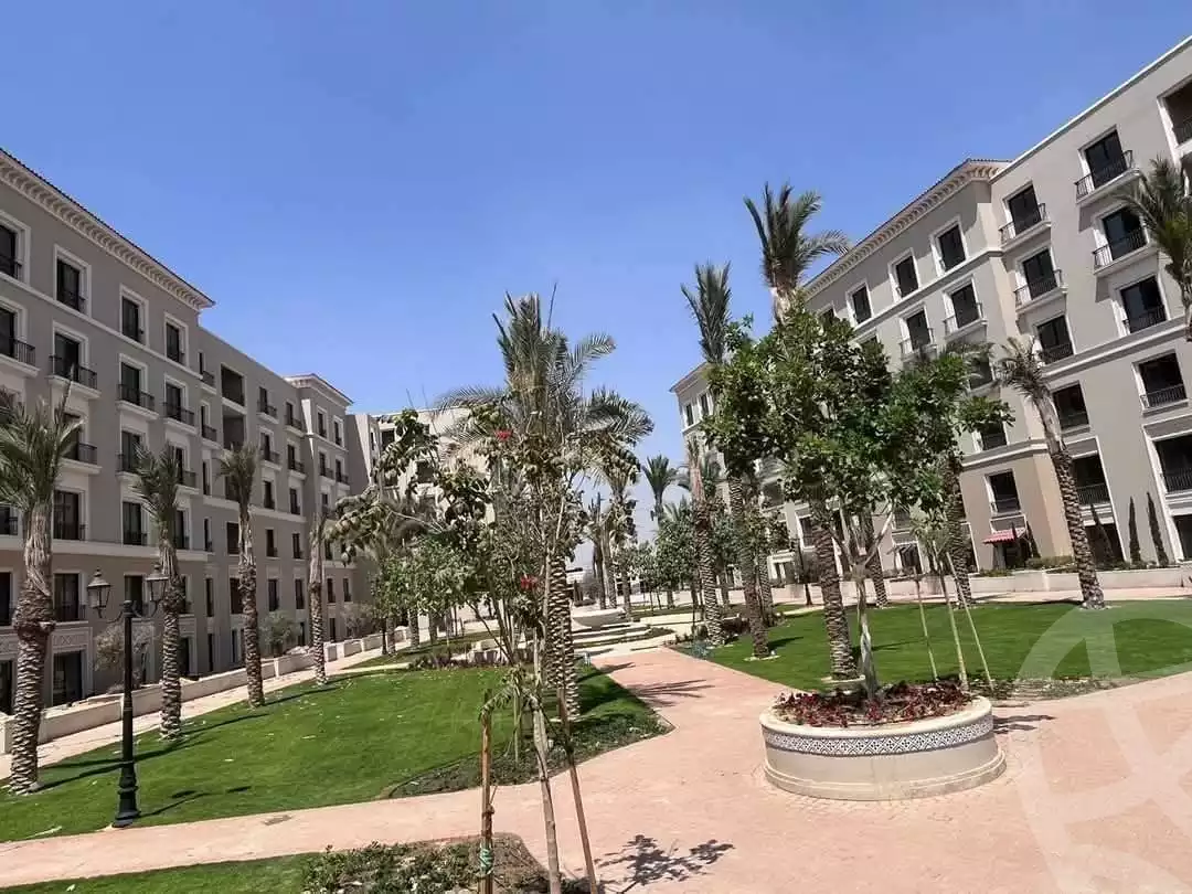 https://aqarmap.com.eg/ar/listing/5854339-for-sale-cairo-el-sheikh-zayed-city-compounds-kmbwnd-fyldj-wyst-dr-llttwyr