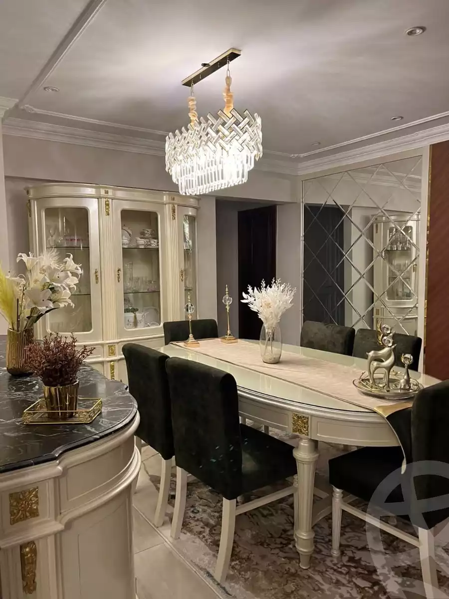 https://aqarmap.com.eg/en/listing/5854383-for-sale-cairo-6th-of-october-hadaeq-october-kmbwnd-fy-hdyq-ktwbr-kenz