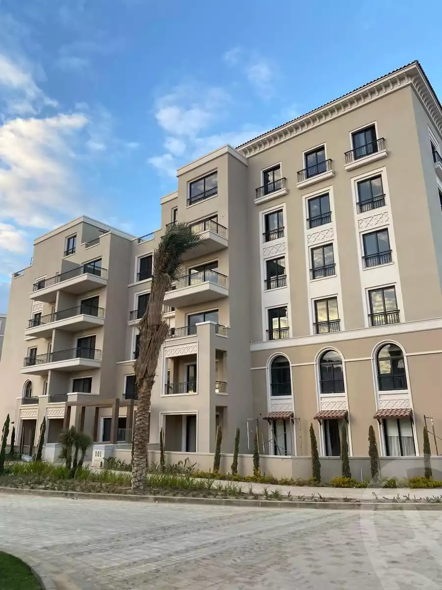 https://aqarmap.com.eg/en/listing/5854429-for-sale-cairo-el-sheikh-zayed-city-compounds-kmbwnd-fyldj-wyst-dr-llttwyr