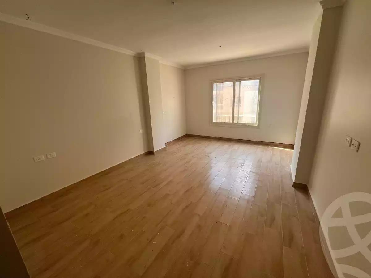 https://aqarmap.com.eg/ar/listing/5720538-for-sale-cairo-new-cairo-compounds-brwmynd-ryzydns-wdy-djl-llttwyr