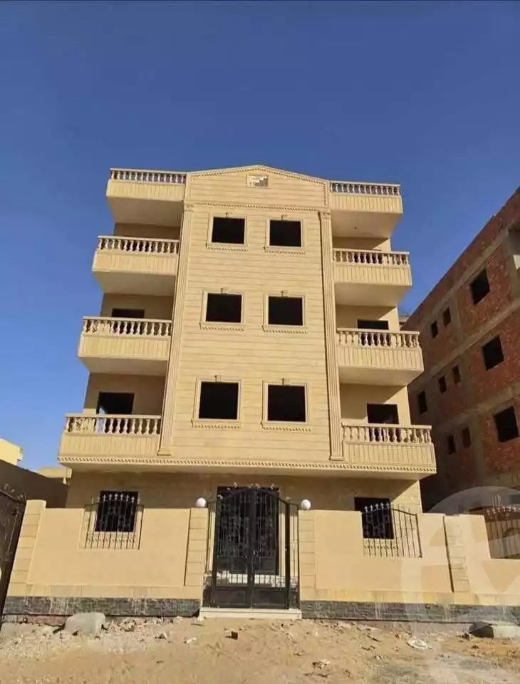 https://aqarmap.com.eg/en/listing/5856518-for-sale-cairo-badr-city-hai-el-ashgar-featured-neighborhood-bait-el-watan-rd