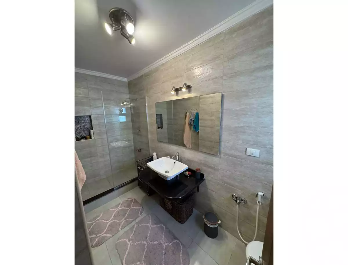 https://aqarmap.com.eg/en/listing/5857646-for-sale-cairo-el-sheikh-zayed-city-compounds-hadayek-el-mohandiseen