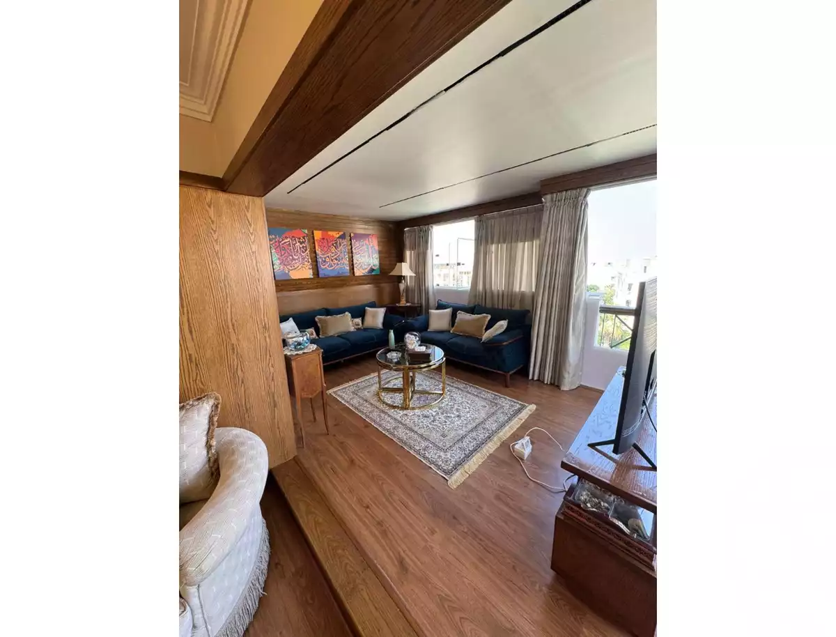 https://aqarmap.com.eg/en/listing/5857646-for-sale-cairo-el-sheikh-zayed-city-compounds-hadayek-el-mohandiseen