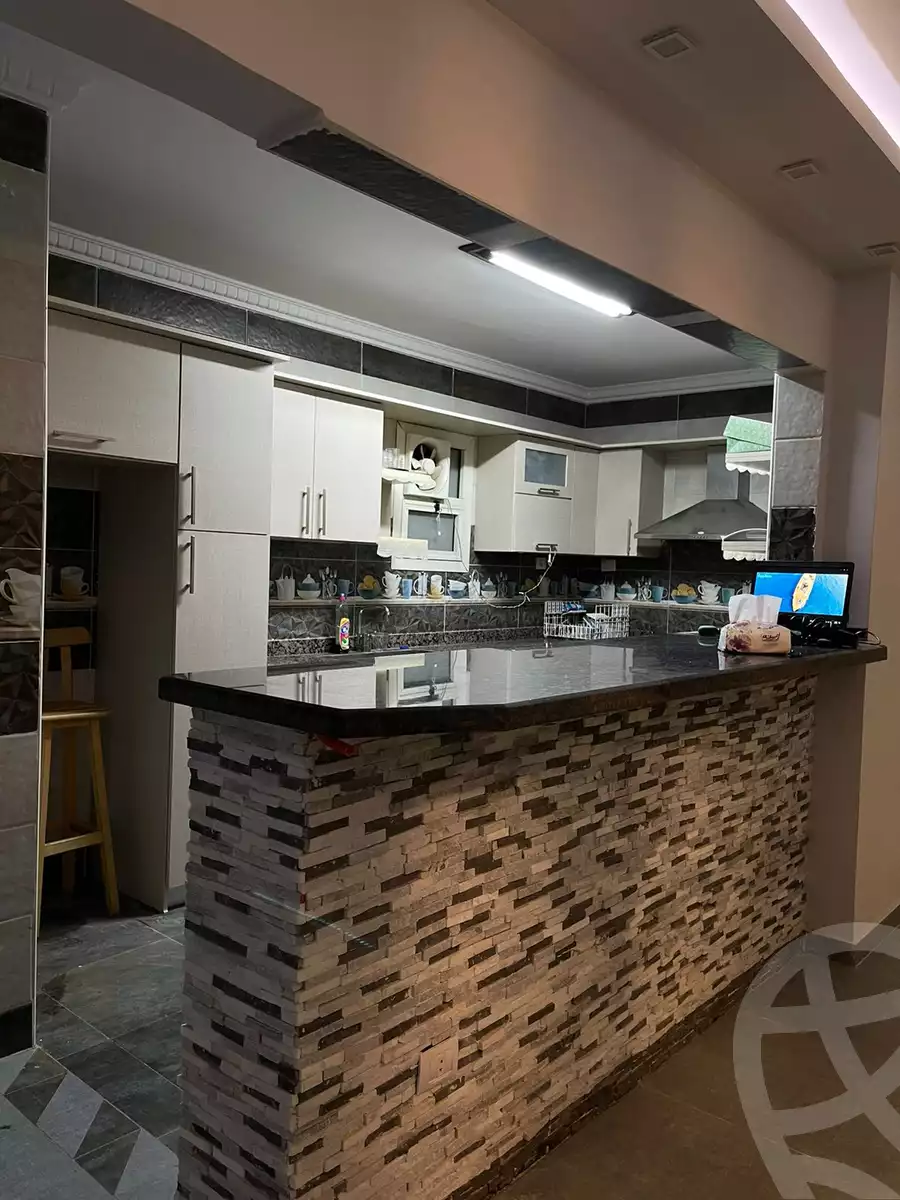 https://aqarmap.com.eg/en/listing/5857824-for-sale-cairo-6th-of-october-hadaeq-october-kmbwnd-fy-hdyq-ktwbr-raya-city