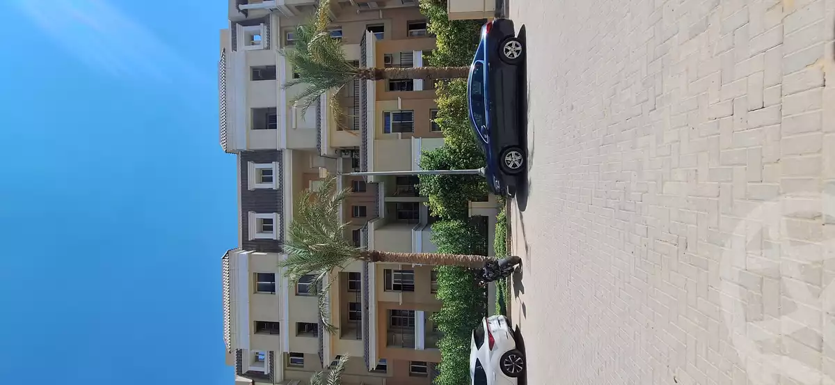 https://aqarmap.com.eg/en/listing/5860335-for-sale-cairo-new-cairo-compounds-sarai-rai