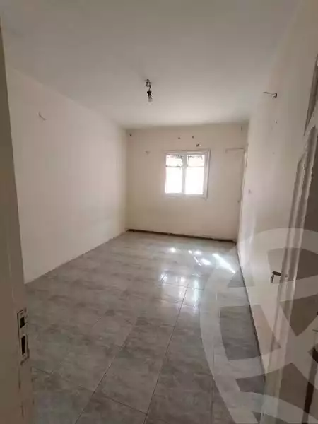 https://aqarmap.com.eg/ar/listing/5860759-for-rent-cairo-ain-shams-yn-shms-lgrby