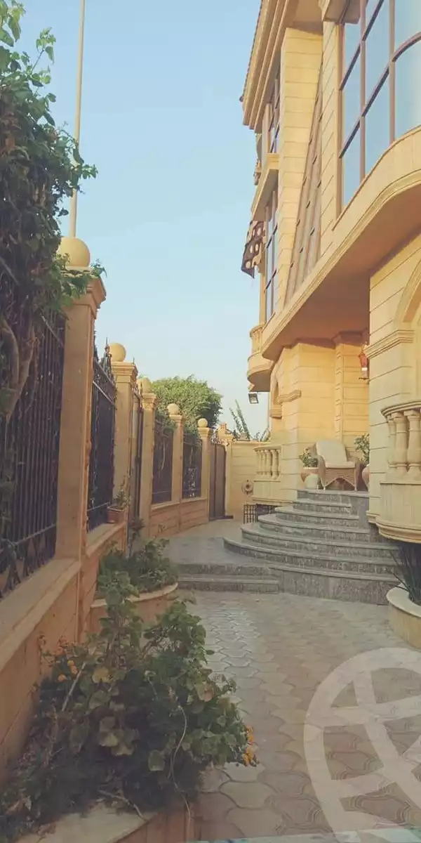 https://aqarmap.com.eg/en/listing/5880128-for-rent-cairo-new-cairo-el-banafsg-el-banafsag-9-ibrahim-saafan-st
