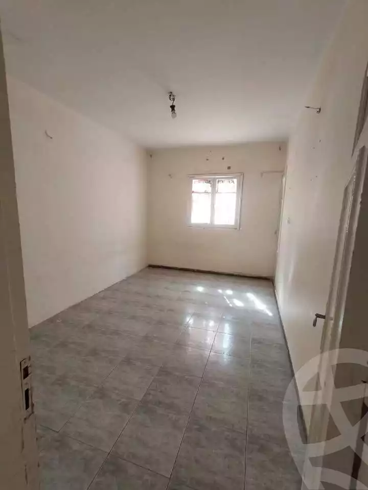 https://aqarmap.com.eg/en/listing/5861231-for-rent-cairo-ain-shams-yn-shms-lgrby-shr-lmtrwy