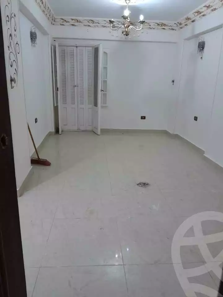 https://aqarmap.com.eg/ar/listing/5862247-for-sale-alexandria-l-jmy-lbytsh-abd-el-fattah-el-talkhawy