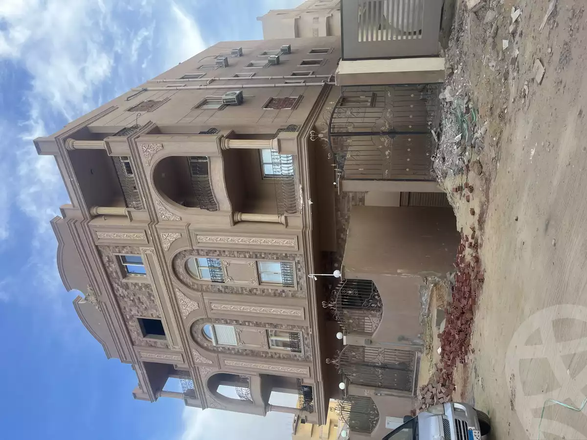 https://aqarmap.com.eg/en/listing/5862767-for-sale-cairo-new-cairo-el-kornfol-el-kornfol-8
