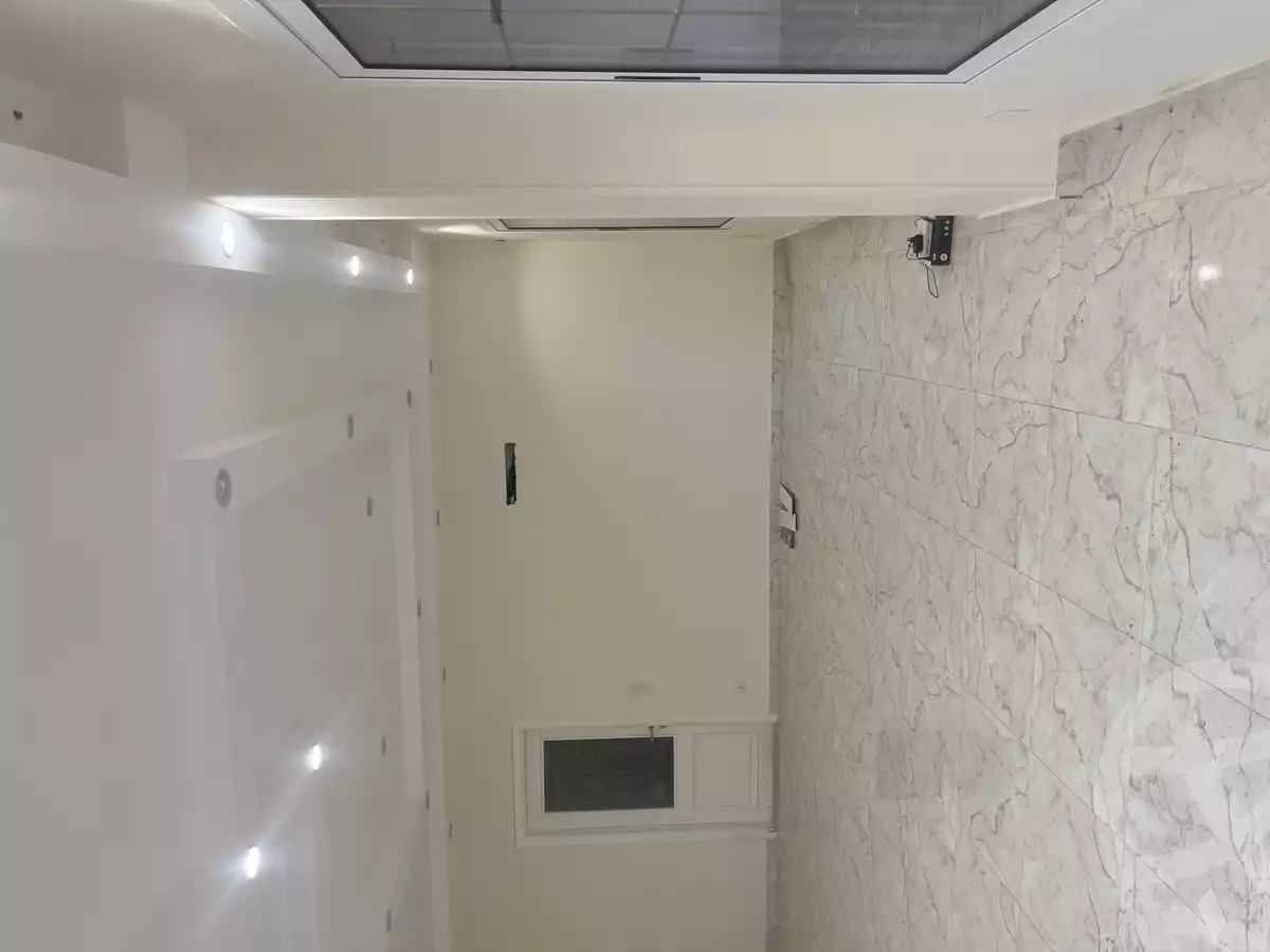 https://aqarmap.com.eg/ar/listing/5862805-for-rent-cairo-new-cairo-el-kornfol-el-kornfol-5