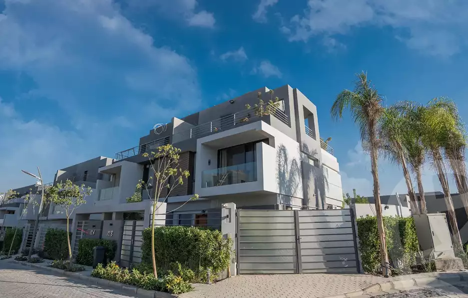 https://aqarmap.com.eg/en/listing/5863364-for-sale-cairo-el-sheikh-zayed-city-compounds-el-patio-zahraa