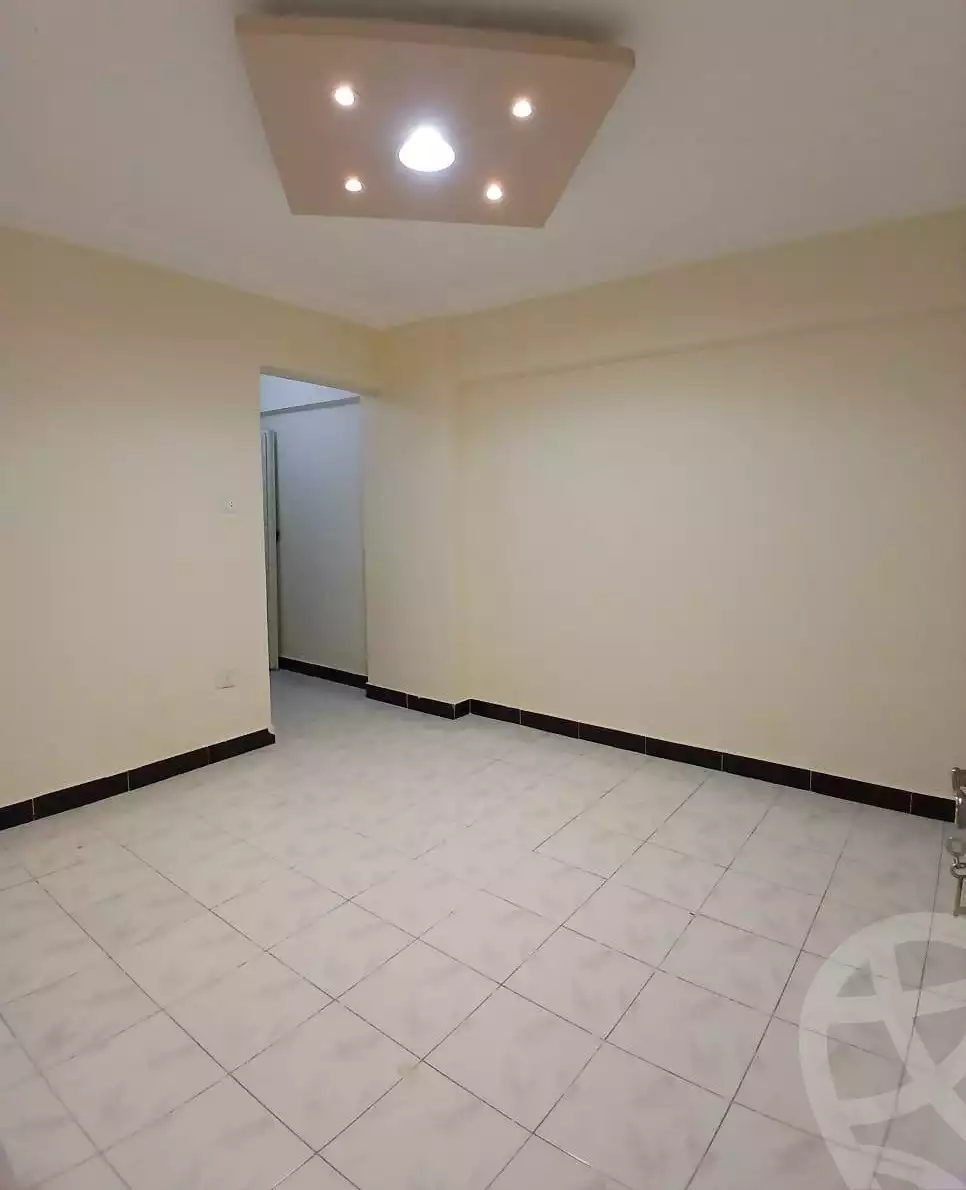 https://aqarmap.com.eg/ar/listing/5865655-for-sale-alexandria-l-jmy-lbytsh-sabrin-st