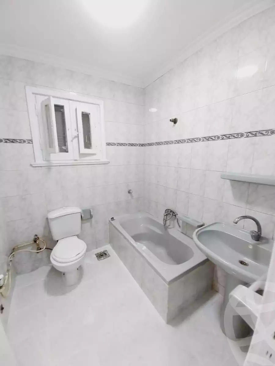 https://aqarmap.com.eg/ar/listing/5865774-for-sale-alexandria-l-jmy-shataa-el-nakheel