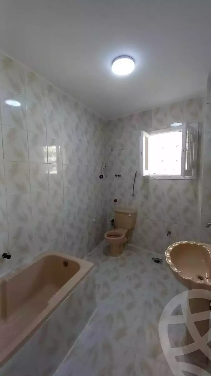 https://aqarmap.com.eg/ar/listing/5865939-for-sale-alexandria-l-jmy-shataa-el-nakheel