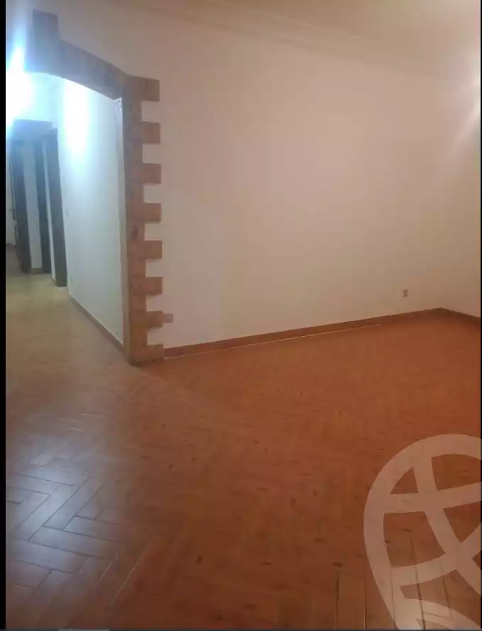 https://aqarmap.com.eg/en/listing/5867530-for-rent-cairo-mokattam-lhdb-l-ly