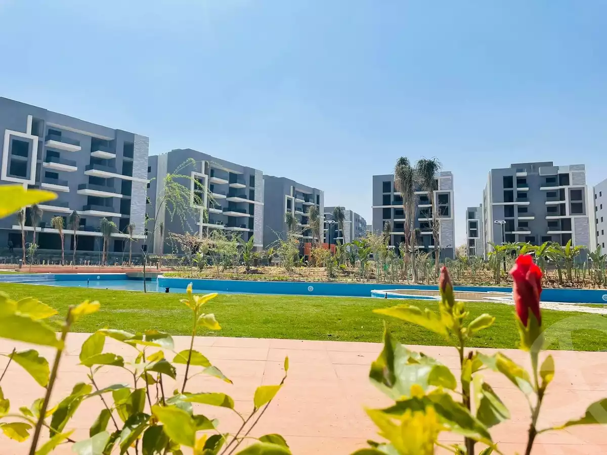 https://aqarmap.com.eg/ar/listing/5867956-for-sale-cairo-6th-of-october-hadaeq-october-kmbwnd-fy-hdyq-ktwbr-sun-capital