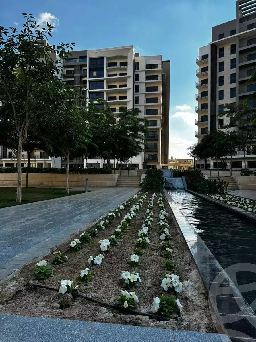 https://aqarmap.com.eg/en/listing/5868360-for-sale-cairo-el-sheikh-zayed-city-compounds-zyd-wr-llttwyr-park-towers-zed-el-sheikh-zayed-compound