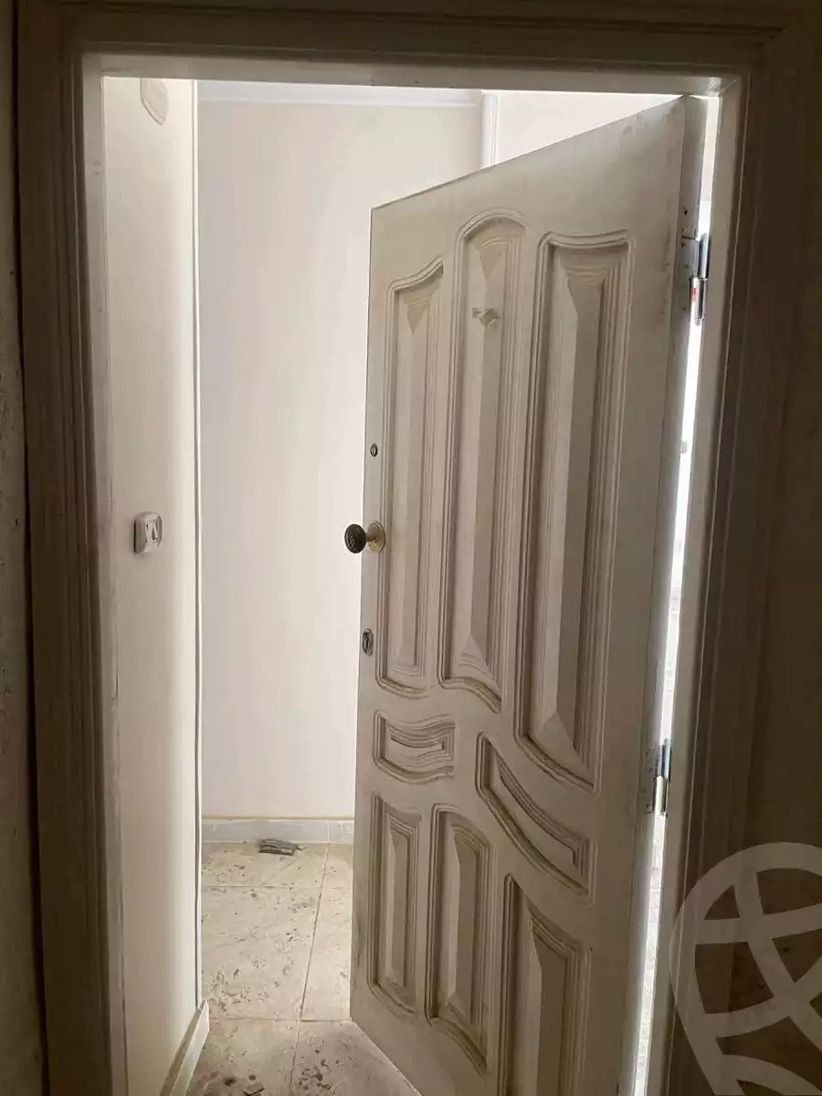 https://aqarmap.com.eg/en/listing/5868989-for-sale-alexandria-l-jmy-el-hanouvel-al-asdakaa-st