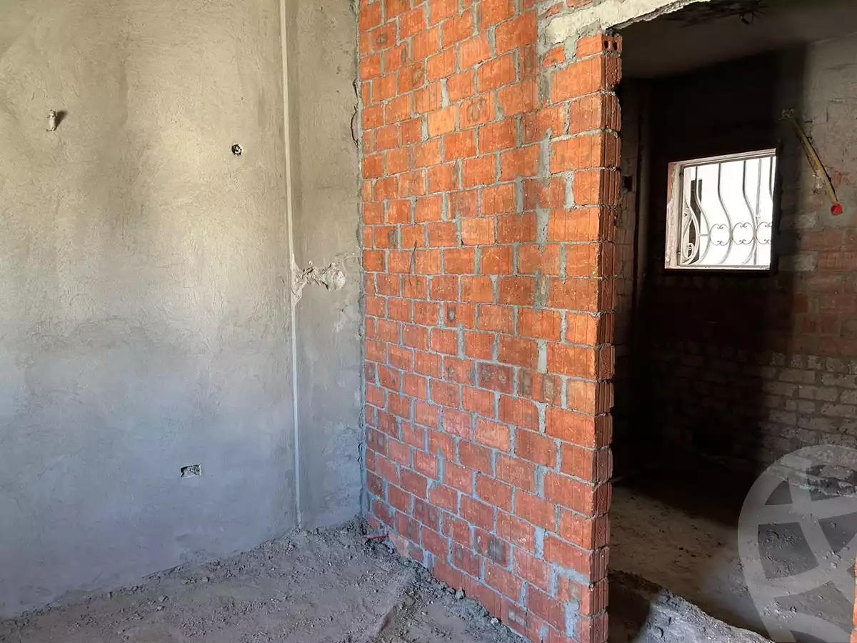 https://aqarmap.com.eg/en/listing/5869259-for-sale-cairo-el-sheikh-zayed-city-compounds-el-khamayel
