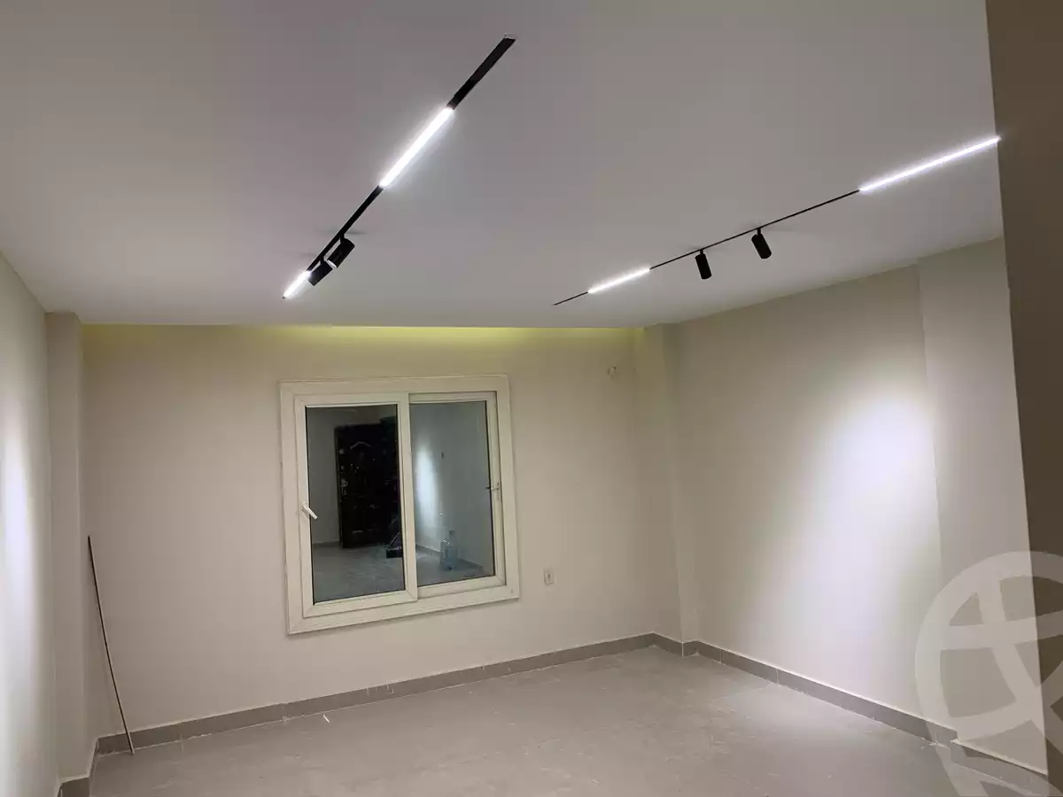https://aqarmap.com.eg/ar/listing/5871076-for-sale-cairo-new-cairo-compounds-light-city