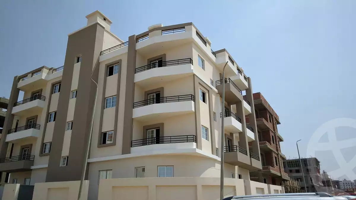 https://aqarmap.com.eg/en/listing/5871121-for-sale-cairo-new-cairo-bait-el-watan-fourth-neighborhood