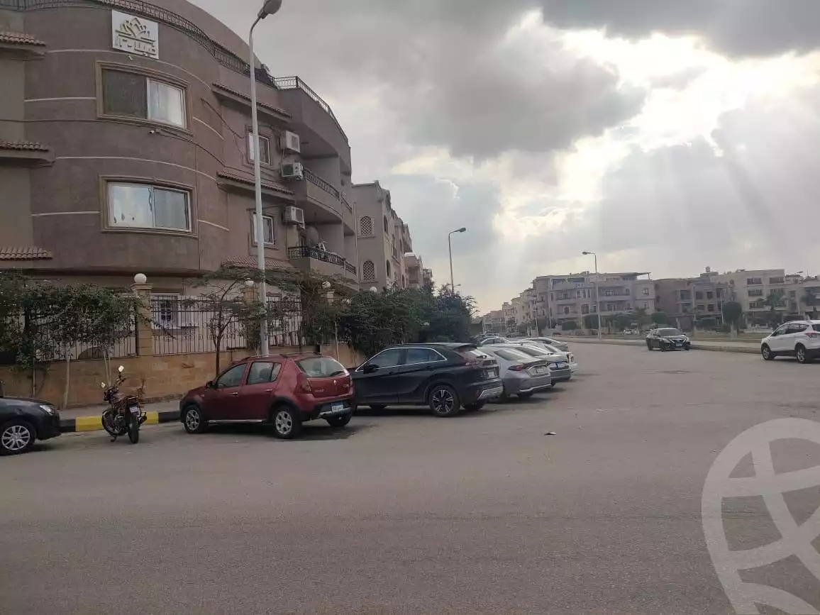 https://aqarmap.com.eg/en/listing/5871316-for-sale-cairo-new-cairo-first-settlement-neighbourhood-10